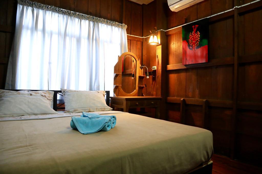 Siriwan Hostel Чиангмай Экстерьер фото